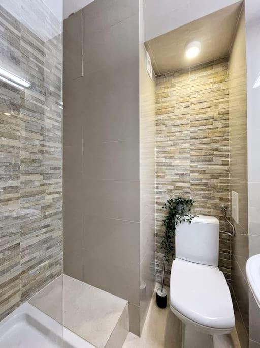 Consensus - Calea Victoriei Apartment Bucharest Exterior photo